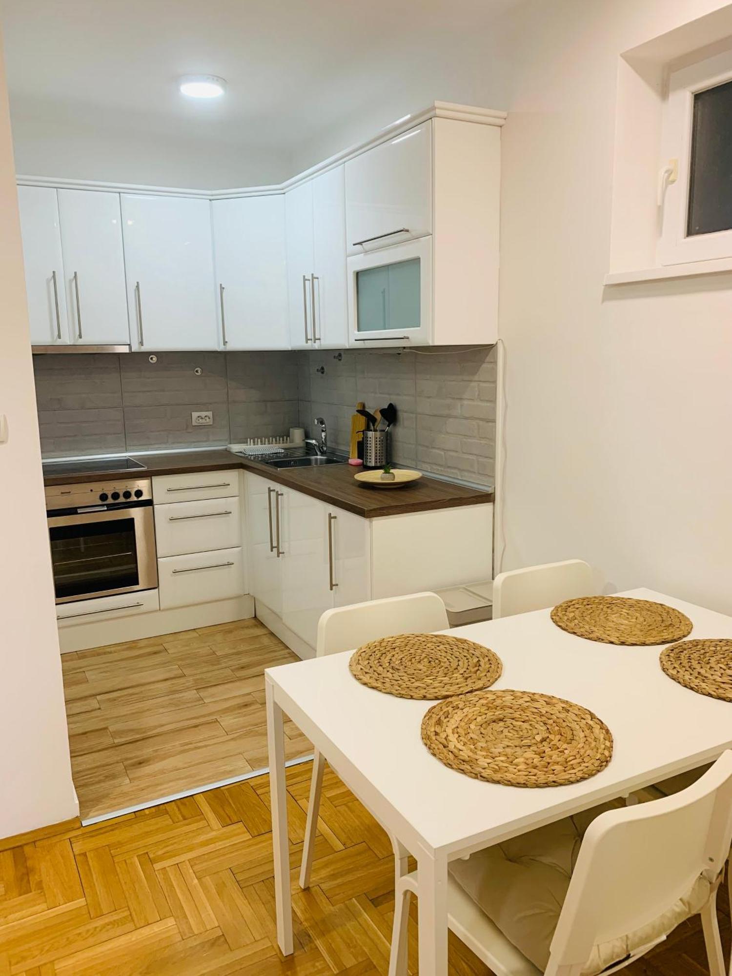 Apartman Hana2 Sombor Extérieur photo